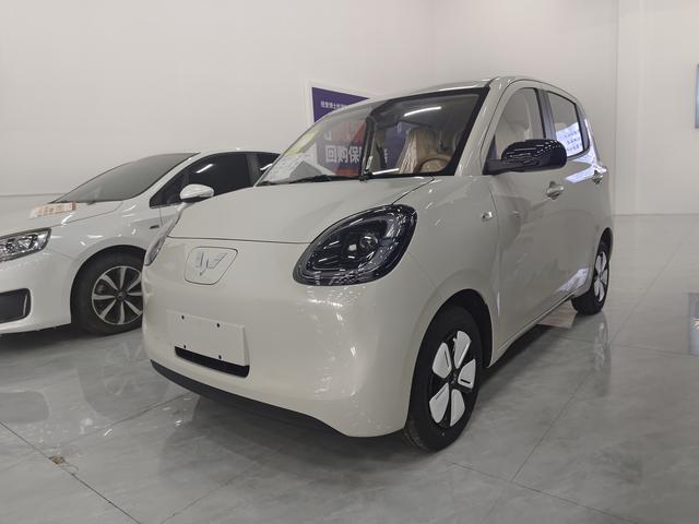 Wuling Hongguang MINIEV 2025 model 205km lithium iron phosphate four-door version advanced model