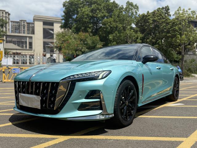 Red Flag H6 2023 2.0T Perfect Edition