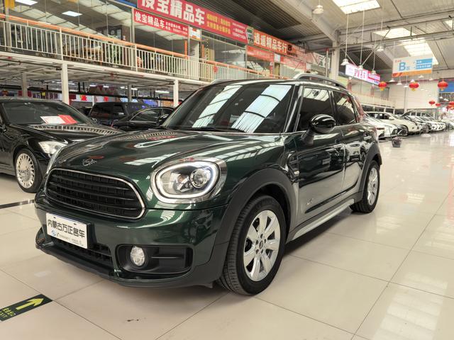 MINI COUNTRYMAN 2019 1.5T COOPER ALL4 Classic Weekend Travel Edition
