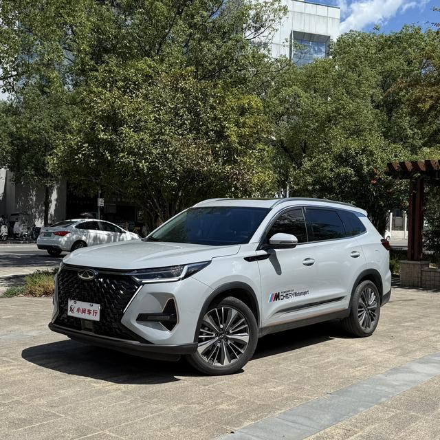 Regal 8 PRO 2024 Champion Edition 390T 2WD Summit Edition 5-Seater