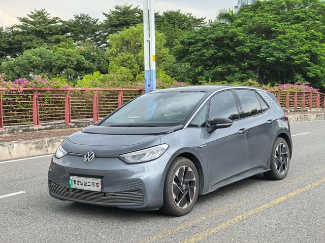 Volkswagen ID.3 2023 Pure Smart Edition
