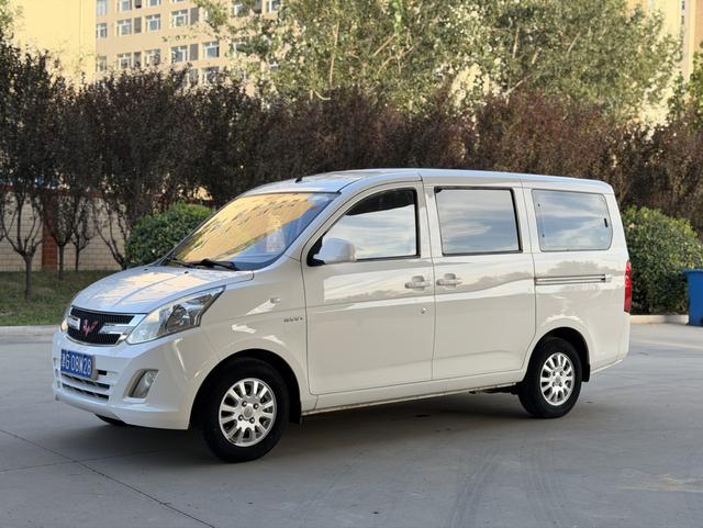 Wuling Rongguang V 2016 1.5L Standard Type
