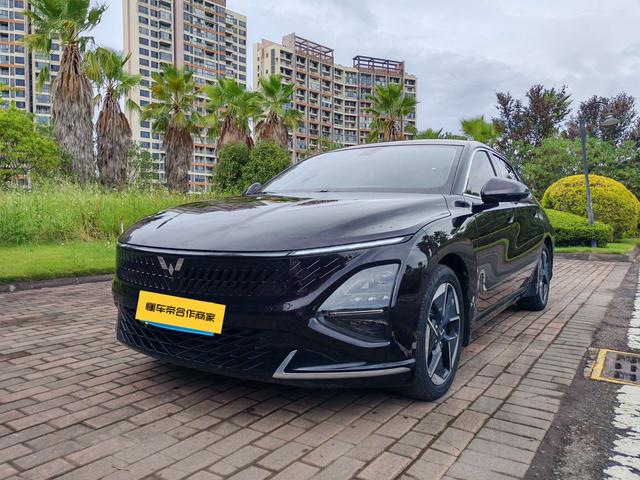 Wuling Starlight PHEV 2023 150 Advance Edition