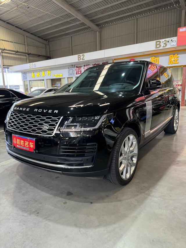 Range Rover 2022 3.0 L6 400PS Heritage Plus Classic