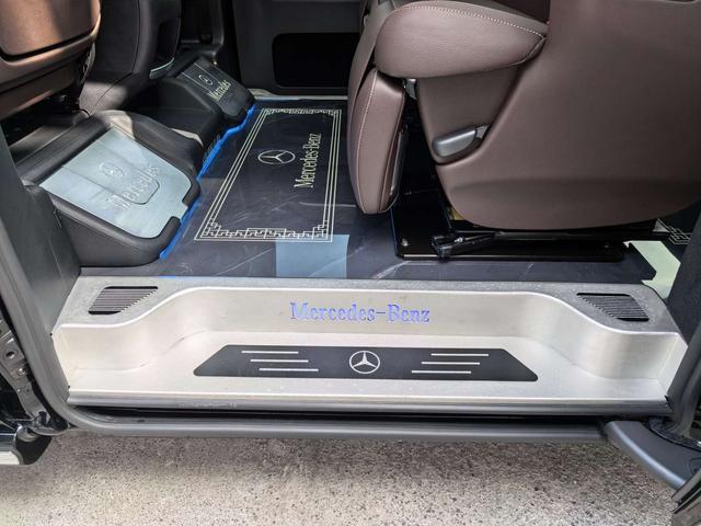 Фото машины 24