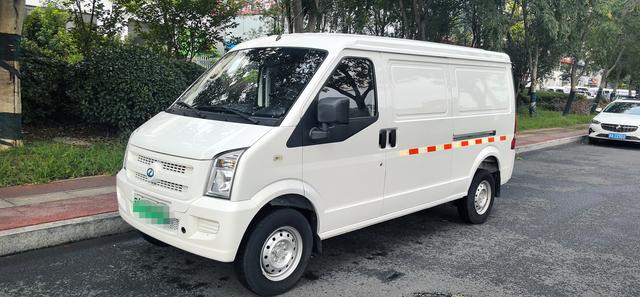 Ruichi EC35 2023 EC35V standard Version 38.7 kWh