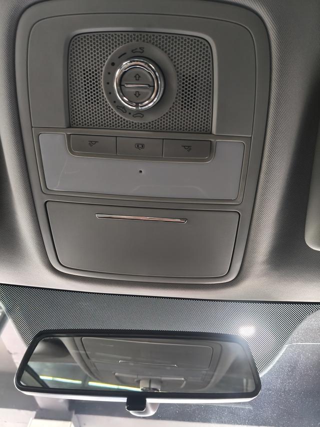 Фото машины 24