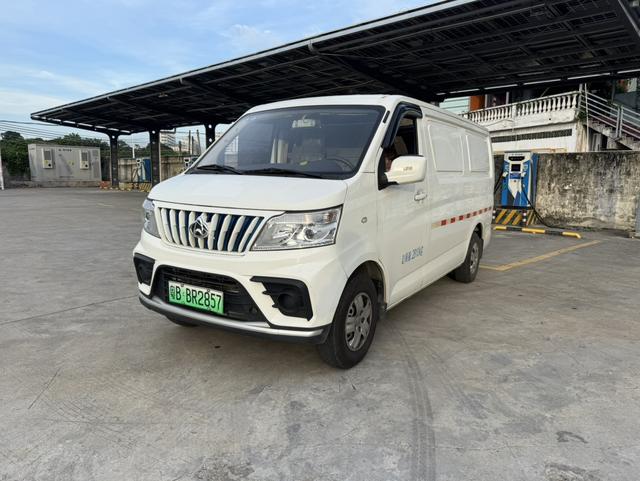 Ruixing EM80 2022 flat top with 2 doors 60kW