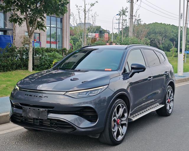 Denza X PHEV 2020 2.0T Sports Edition