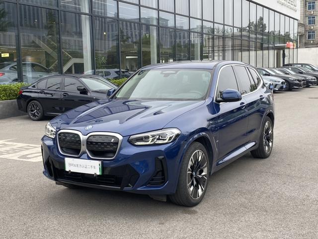BMW iX3 2022 Genesis