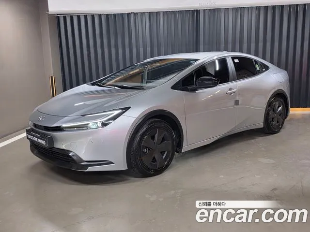 Toyota Prius 2.0 LE