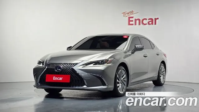 Lexus ES Luxury Plus