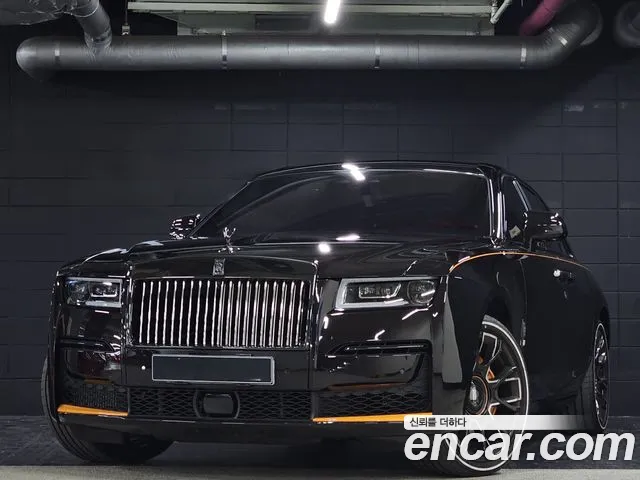 Rolls-Royce Ghost 6.7 V12 Black Badge