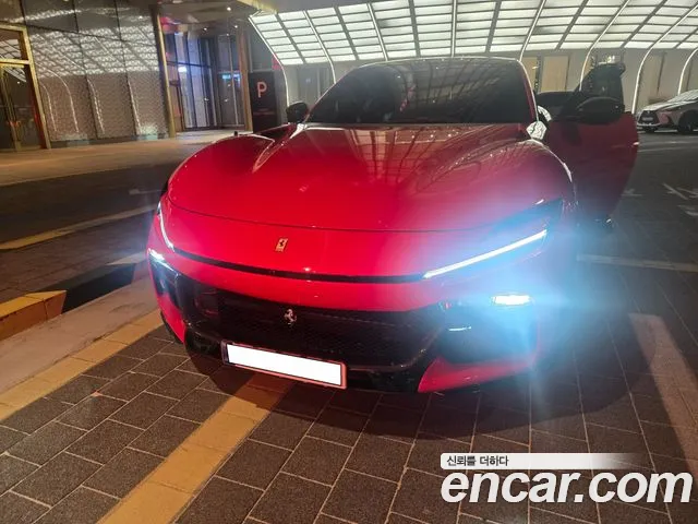 Ferrari Purosangue 6.5 V12