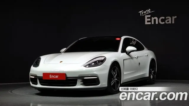 Porsche Panamera 3.0 AWD