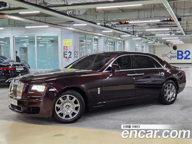 Rolls-Royce Ghost 6.6 V12