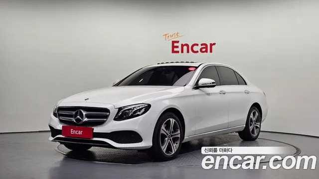 Mercedes-Benz E-Class E220d Avantgarde