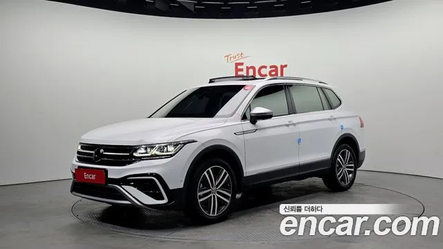 Volkswagen Tiguan 2.0 TSI Prestige
