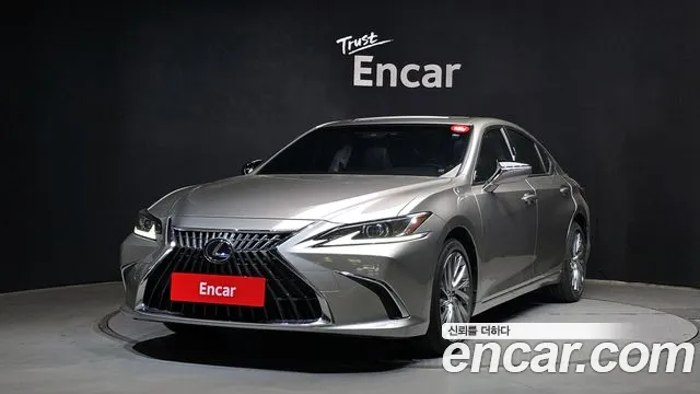 Lexus ES Luxury Plus