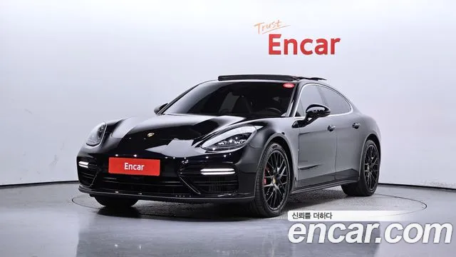 Porsche Panamera 4.0 Turbo