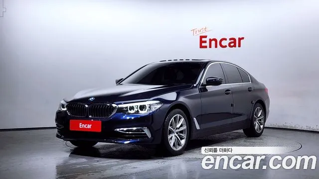 BMW 5-Series 520i Luxury