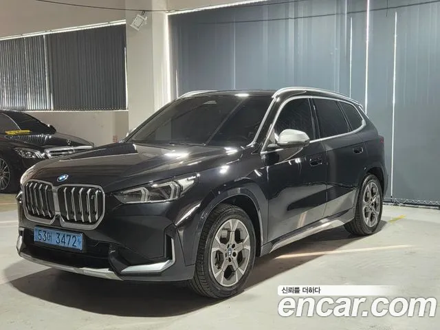 BMW iX1 xDrive 30 xLine