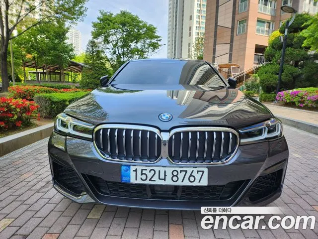 BMW 5-Series 530e M Sport