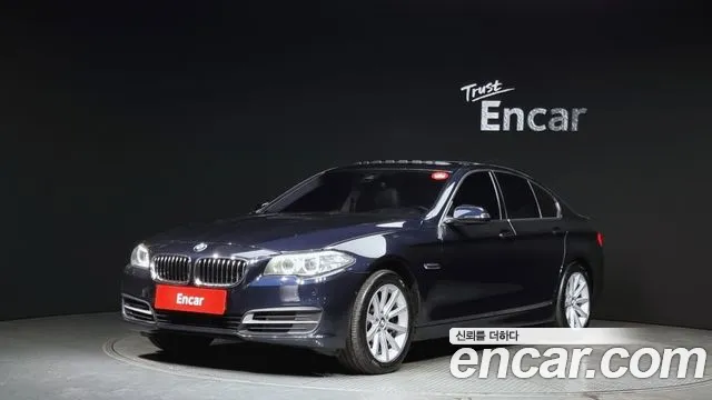 BMW 5-Series 528i