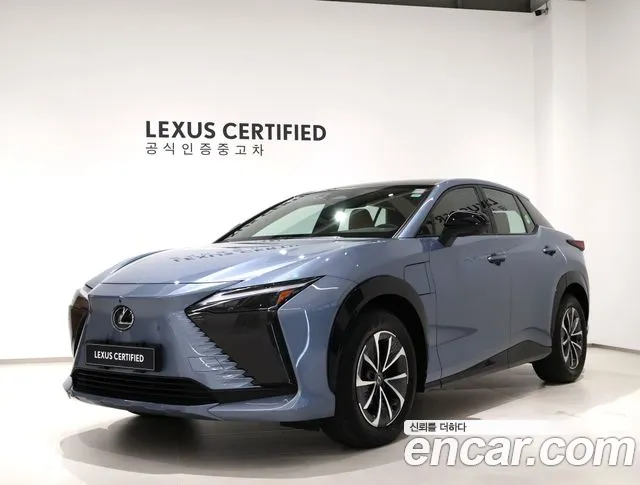 Lexus RZ Supreme