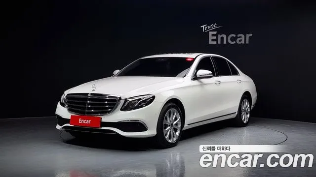 Mercedes-Benz E-Class E220d 4MATIC Exclusive