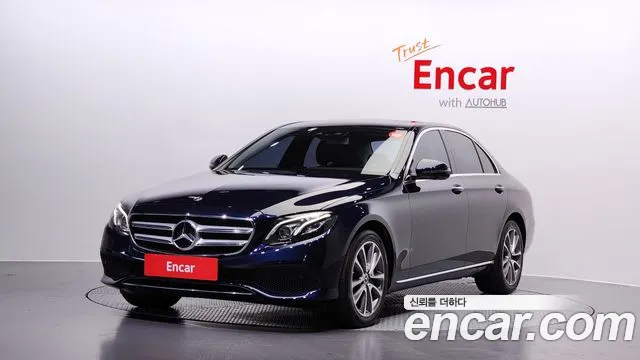 Mercedes-Benz E-Class E300 4MATIC Avnatgarde