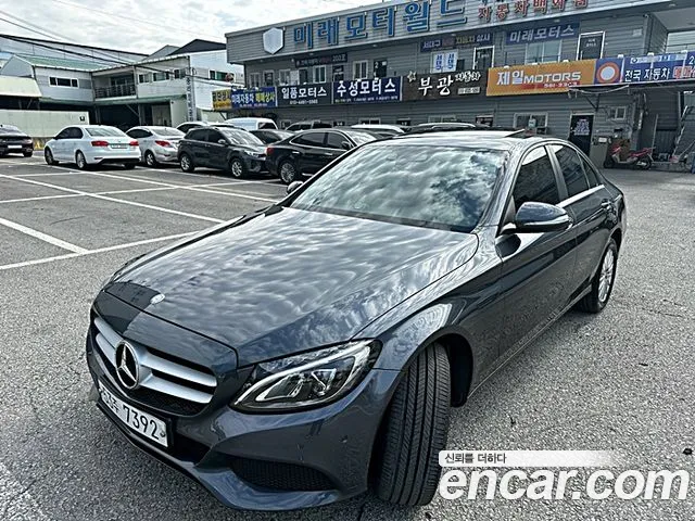 Mercedes-Benz C-Class C200