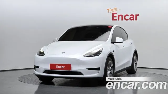 Tesla Model Y RWD