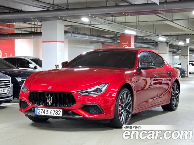 Maserati Ghibli Trofeo
