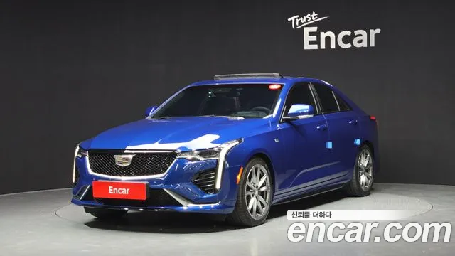 Cadillac CT4 2.0 Sport