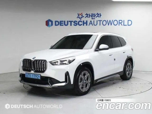 BMW iX1 xDrive 30 xLine
