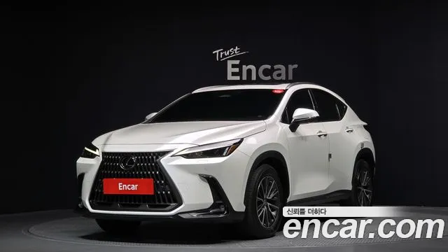 Lexus NX Premium