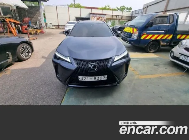 Lexus UX 2.0 F-Sport 2WD