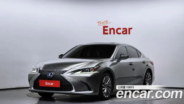Lexus ES Luxury Plus