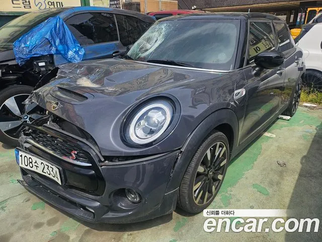 Mini Cooper 5Door HIGH