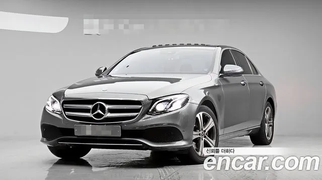 Mercedes-Benz E-Class E220d Avantgarde