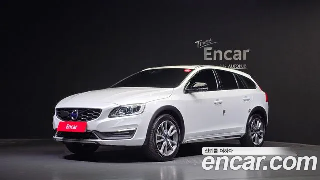 Volvo V60 D4