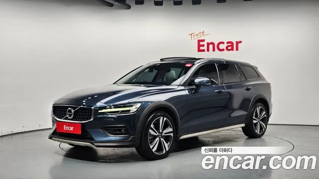 Volvo V60 B5 Pro AWD