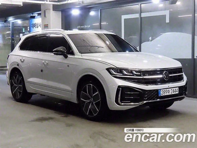 Volkswagen Touareg 3.0 TDI R-Line