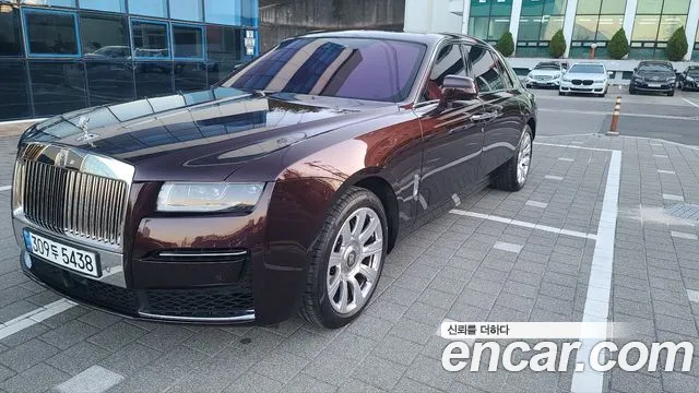 Rolls-Royce Ghost 6.7 EWB V12
