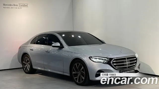 Mercedes-Benz E-Class E220d 4MATIC Exclusive