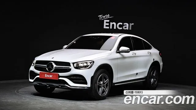 Mercedes-Benz GLC-Class GLC300e 4MATIC Coupe Premium package