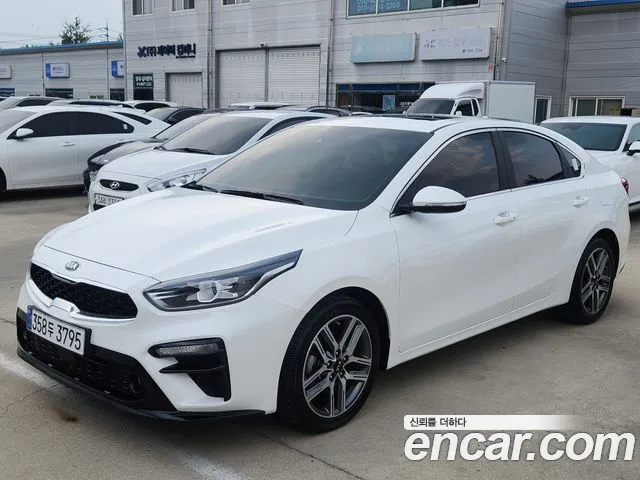 Kia K3 Signature