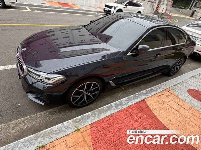 BMW 5-Series 530e M Sport