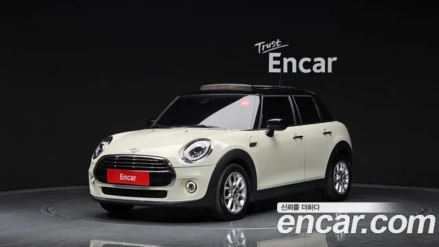 Mini Cooper 5Door HIGH